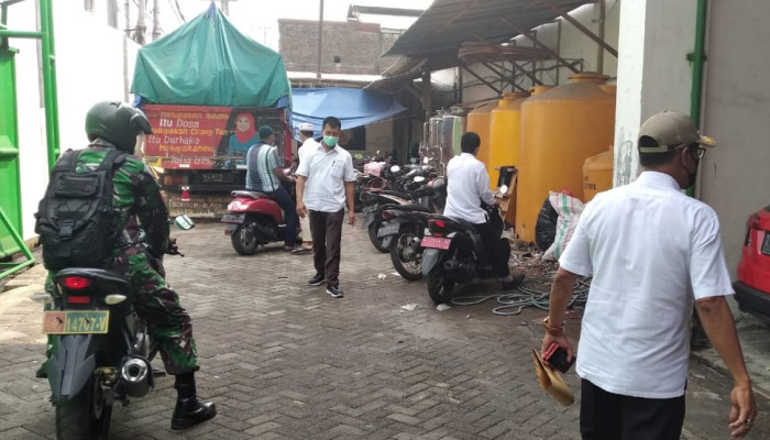 Warga Simowau Datangi Kelurahan Sepanjang, Adukan Kejelasan Cairan Berbahaya