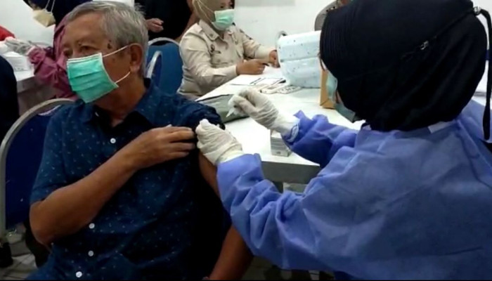 Yayasan Plasma Indonesia Sinergi Dengan Polresta Sidoarjo, Gelontorkan 500 Vaksin Sinovac