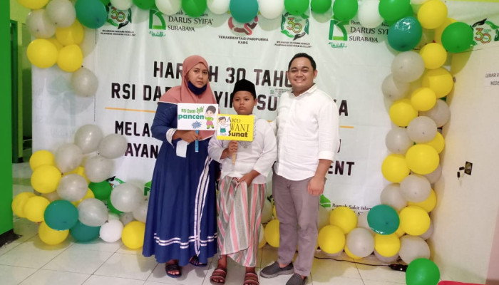 Rumah Sakit Islam Surabaya Gelar Bakti Sosial Peringatan Harlah Ke-30 Tahun