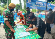 Kapten Inf Sanusi Pantau Serbuan Vaksinasi Ika Unair Dan Polres Sidoarjo Di Desa Sidorejo