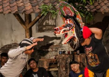 Agus Dalang, Polisi di Kediri Kota Ini Punya Concern Pelestarian Budaya