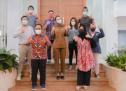 Heboh, Artis Luna Maya Kini Jadi Ketua Rt Dan Blusukan Layaknya Pejabat Negara