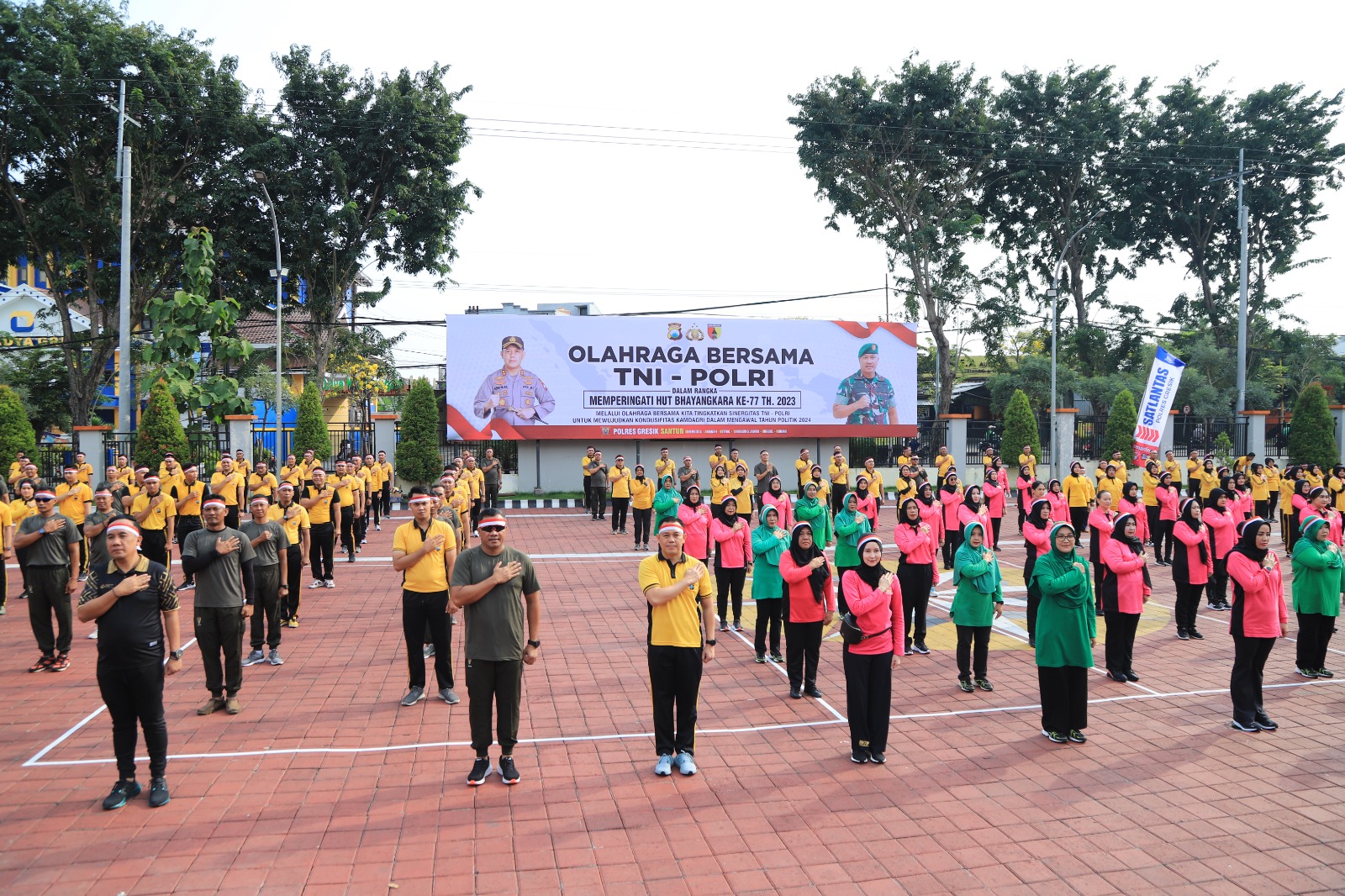 Perkokoh Sinergitas TNI -Polri, Kompak Olahraga Bersama