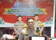 Polresta Sidoarjo Urai Kemacetan Di Alun Alun Kabupaten Sidoarjo