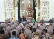 Polresta Sidoarjo Bina Rohani Dengan Mengaji