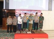 Jumat Curhat Polres Nganjuk Bersama Santri Pomosda At -Taqwa Tanjunganom, Kapolres Sampaikan Pesan Kamtibmas