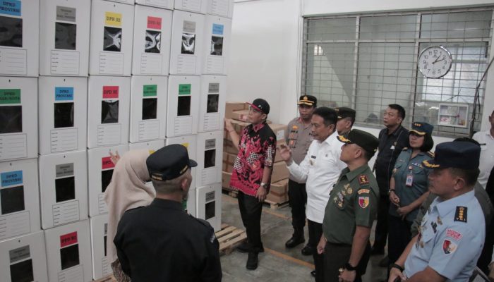 Pastikan Kesiapan Logistik Pemilu 2024, Forkopimda Kota Malang Kunjungi Gudang Kpu