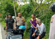 Gerak Cepat Patroli Sat Samapta Polres Nganjuk Selamatkan Pemotor Yang Kejatuhan Cabang Pohon 