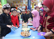 Keceriaan Sang Pemimpin Cilik Kb-Tk Al Muslim, Semarakkan Hari Jadi Sidoarjo Ke-165