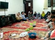 Jalin Kebersamaan, Pengurus Rt 08 Simowau Indah Gelar Family Gathering Di Pacet Mojokerto 