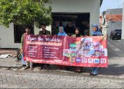 Pendampingan Umkm Dorong Branding Melalui Pemberian Banner Usaha Oleh Mahasiswa Upn ”Veteran” Jawa Timur