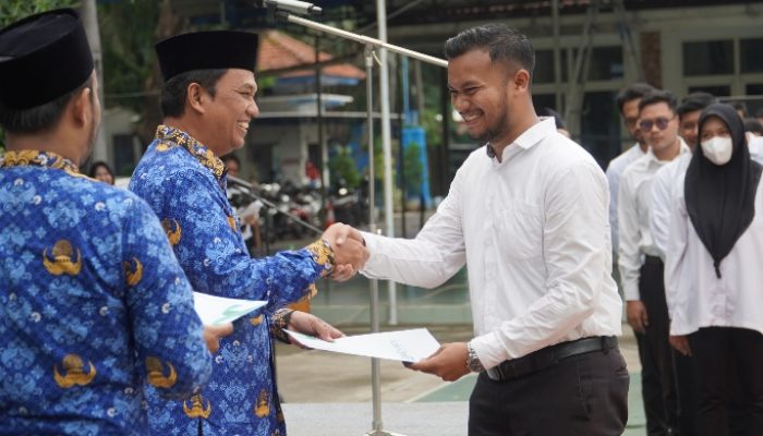 130 Tenaga Kontrak Perumda Delta Tirta Sidoarjo Terima Sk Karyawan Tetap