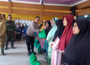 Tiga Pilar Tanggulangin Salurkan Sembako Di Lima Desa Terdampak Banjir