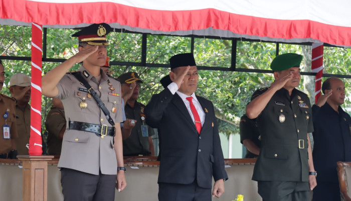 Kapolres Magetan Hadiri Sertijab Komandan Secata Rindam V/Brw Dan Tradisi Satuan Warga Rindam V/Brw