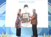 Bupati Sidoarjo Dinobatkan Person Of The Year 2023 Oleh Media Ternama Di Jatim 