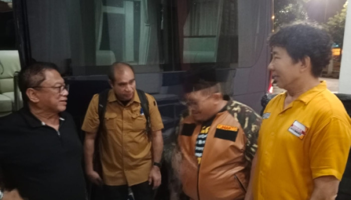 Dr Hendryanto Udjari Bersama Para Caleg Sambut Ketum Partai Hanura 