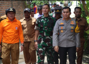 Kapolres Bersama Dandim 0810/Nganjuk Meninjau Dan Berikan Bantuan Kepada Korban Puting Beliung