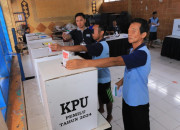 Warga Binaan Lapas Kelas Iia Sidoarjo Berikan Hak Pilih Di Pemilu 2024