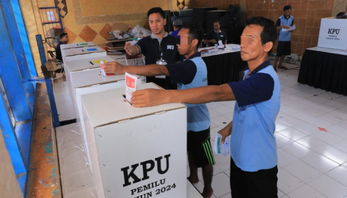 Warga Binaan Lapas Kelas Iia Sidoarjo Berikan Hak Pilih Di Pemilu 2024