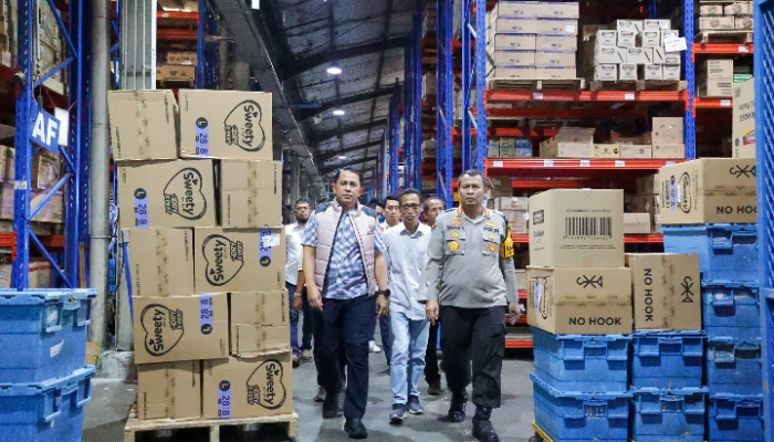 Satgas Pangan Mabes Polri Pastikan Harga Beras Di Beberapa Wilayah Jawa Timur Mulai Menurun Stok Aman 