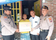 Polsek Krembung Berbagi Dalam Bulan Suci Ramadan 
