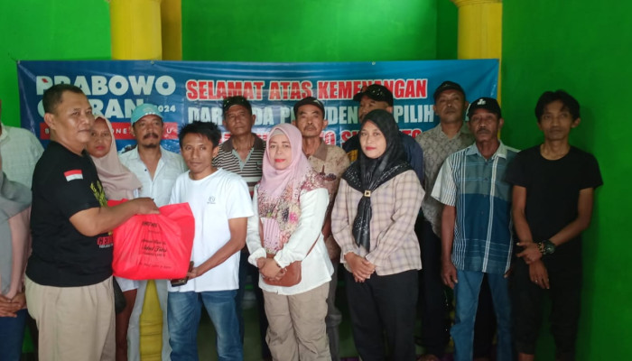 Gelar Doa Bersama, Ketua Pac Partai Gerindra Tarik Berucap Syukur Dan Berbagi Sembako 