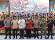 Bupati Ahmad Muhdlor Dan Wabup Subandi Bukber Dengan Forkopimda Dan Tokoh Masyarakat