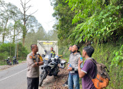 Kapolres Mojokerto Pantau Jalur Ekstrem Mojokerto – Batu Di Operasi Ketupat Semeru 2024
