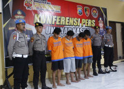 Satreskrim Polresta Sidoarjo Ringkus Enam Pelaku Jual Beli Serbuk Mercon