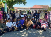 Memperingati Hari Kartini Siswa Sdn Cemandi Pakai Baju Adat