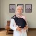 Solusi Mengendong yang Inovatif: Henti Nikimawati Berbagi Tips dengan Gendongan M Shape untuk Bayi yang Bahagia