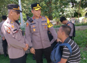 Pemudik Tersesat Arah Pulang Dan Tak Punya Biaya, Polsek Sidoarjo Kota Bantu Akomodasinya Agar Balik Ke Rumah 