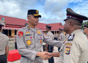 Sejumlah Polisi Di Pegunungan Bintang Diganjar Pin Emas Kapolri Hingga Kplb