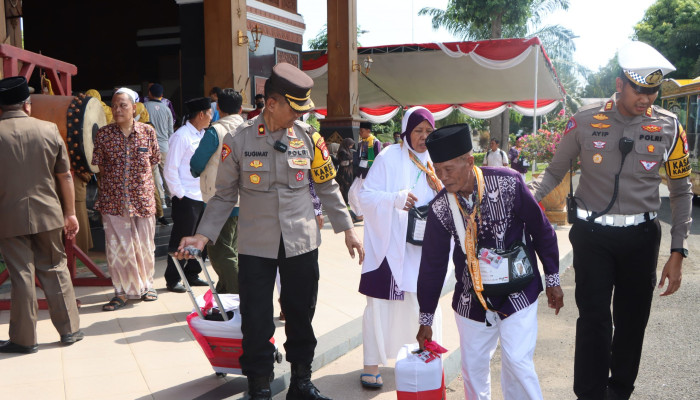 Polres Tuban Turunkan 1.163 Personil Amankan Pemberangkatan Chj