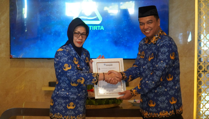 Perumda Delta Tirta Sidoarjo Raih Sertifikat Iso 9001:2015, Bukti Kerja Keras Internal Yang Semakin Baik Dan Solid