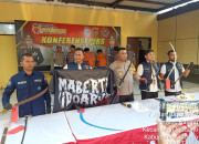 Satreskrim Polresta Sidoarjo Bekuk 3 Pelaku Dan 4 Anak Dibawah Umur Pembawa Sajam 