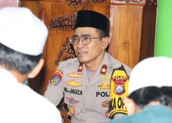 Polres Batu Sampaikan Pesan Kamtibmas Lewat Suling