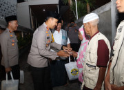 Safari Sholat Subuh Di Masjid Al Khalid, Kapolres Kediri Kota Sampaikan Pesan Kamtibmas