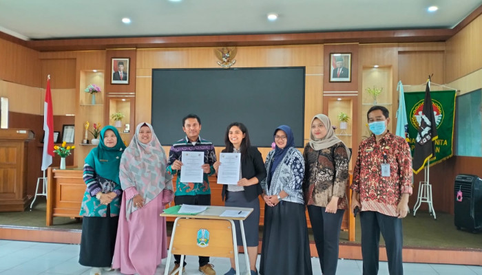Bangun Kolaborasi Dengan Sekolah, Prodi Linguistik Sosialisasi Peluang Ahli Bahasa Di Era Society 5.0
