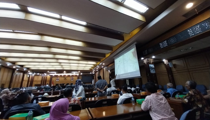 Komisi A Dprd Sidoarjo Gelar Rapat, Mendengar Pendapat Warga Korban Tanah Gogol Cemengkalang
