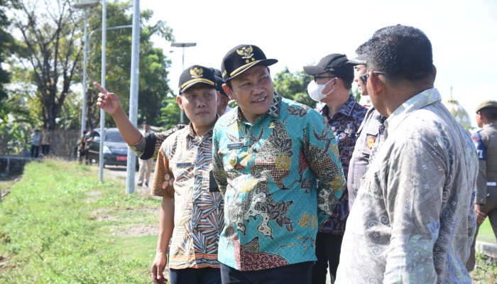 Plt. Bupati Sidoarjo Sidak 120 Hektar Sawah Desa Kupang Yang Kekurangan Air 