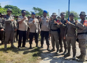 Polisi Latihan Sar Perairan Di Tlocor