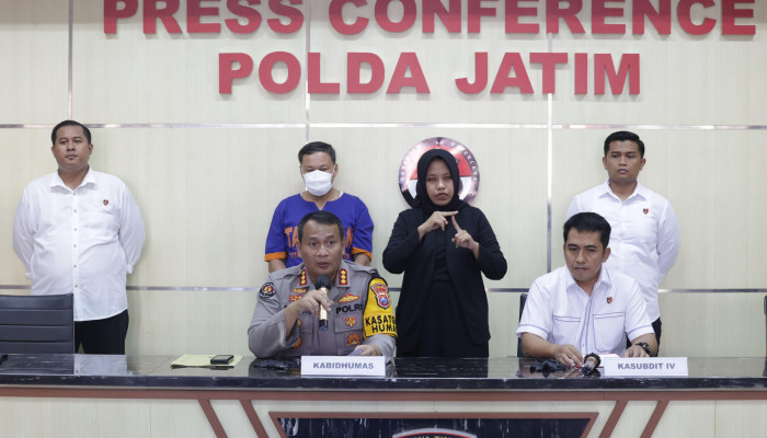 Polda Jatim Amankan Tersangka Penipuan Dan Penggelapan Proyek Apartemen Di Surabaya