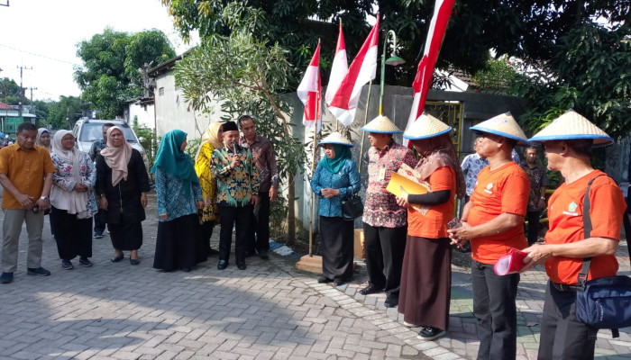 Rt 30 Rw 10 Perum Csm Jumputrejo Sukodono Sambut Tim Juri Lomba Rt Kabupaten Sidoarjo
