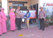 Sambut Hari Bhayangkara Ke 78, Polsek Sukodono Dan Ranting Bhayangkari Berbagi Sembako Ke Warga Miskin Dan Kaum Dhuafa 