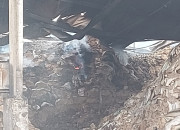 Lebih 30 Jam Api Yang Membakar Gudang Pakan Ternak Di Sidoarjo Masih Belum Padam