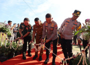 Gelar Baksos Di Hari Bhayangkara Ke – 78 Polda Jatim Dukung Percepatan Ekonomi Inklusif