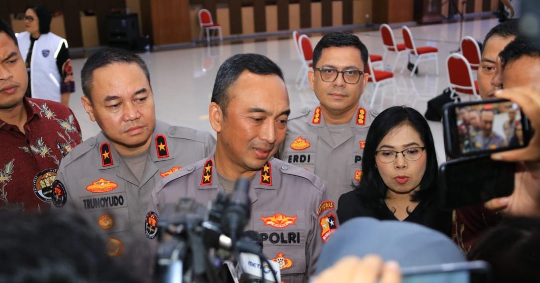 Kapolri Mutasi Ratusan Anggota Polri, Irjen Syahardiantono Jadi Kabaintelkam