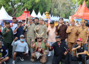 Kapolres Nganjuk, Ajak Masyarakat Mempererat Silaturahmi Dengan Gowes Hari Bhayangkara Ke 78