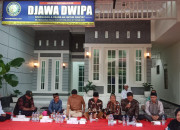 Dialog Kerakyatan Bersama Jurnalis Dan Lsm Di Markas Baraccuda Dihadiri Gus Dulloh
